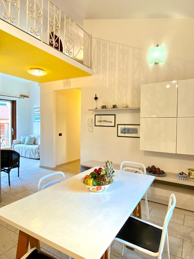 Vila Cala Gavetta Marina Loft La Maddalena  Exteriér fotografie