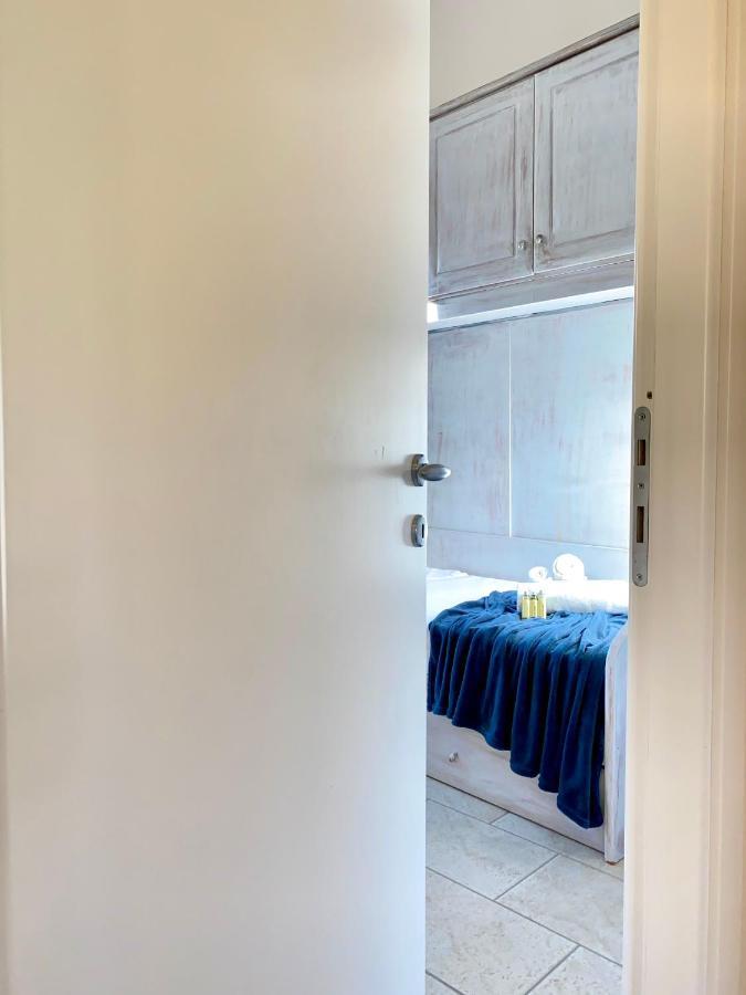 Vila Cala Gavetta Marina Loft La Maddalena  Exteriér fotografie