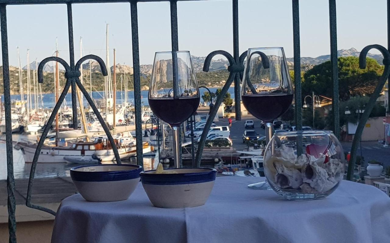Vila Cala Gavetta Marina Loft La Maddalena  Exteriér fotografie