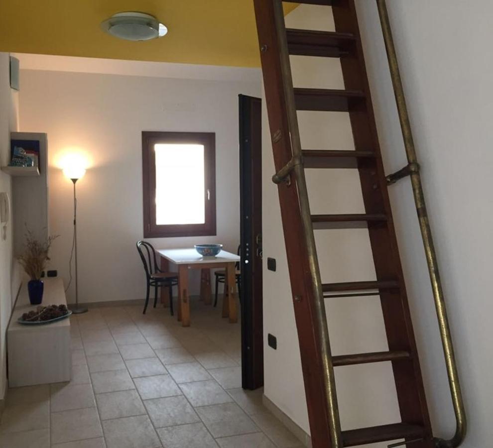 Vila Cala Gavetta Marina Loft La Maddalena  Exteriér fotografie